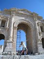  Hadrians arch, Jerash
